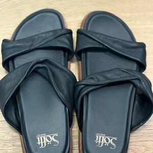 Sofft Black Leather Sandals